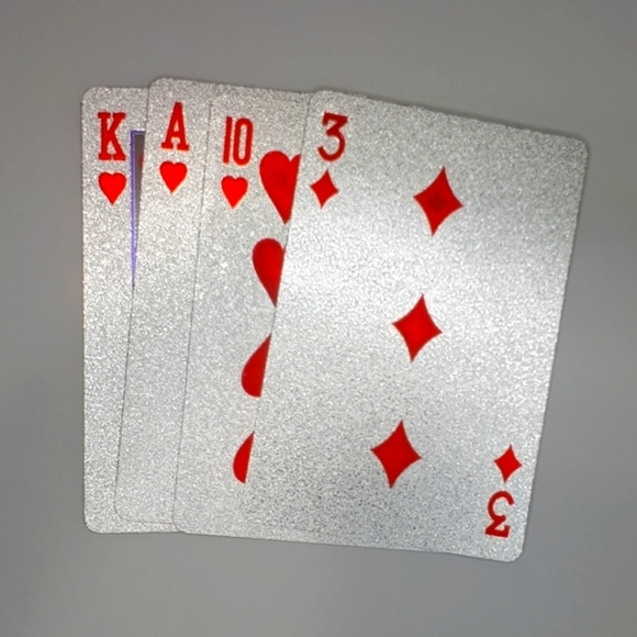 🛍 Gold And Silver Tone Canadian One Hundred Dollar Bill Playing Cards 54 Cards - Picture 2 of 5